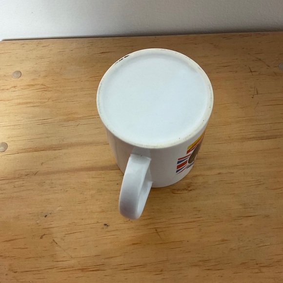 Prince William and Catherine Middleton 2011 Mug - Picture 5 of 5